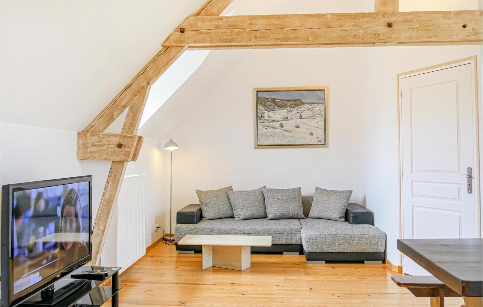2 Bedroom Amazing Apartment In Ponts Exterior foto